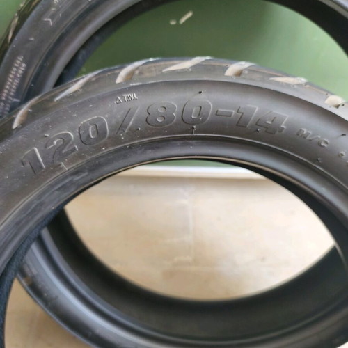 Sym Scouter tires like new