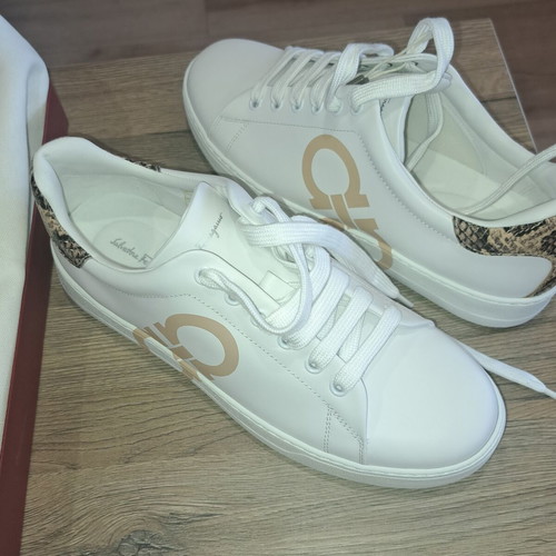 Salvatore Ferragamo men's white sports shoes new