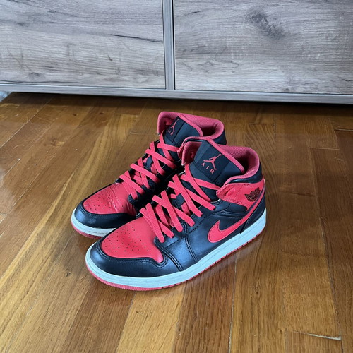 Nike Air Jordan 1 Mid sneakers used, black and red, size 40.5