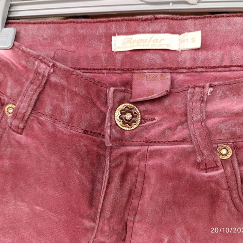 Stretch women's straight-leg jeans new, burgundy