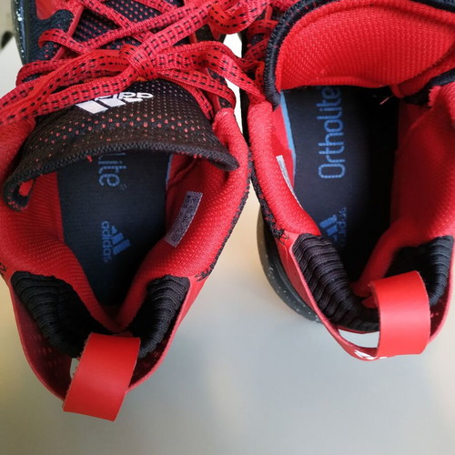 Adidas Basketball D-Rose 773 athletic shoes used, size 40, red-black
