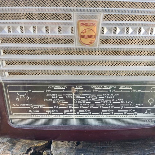 Philips vintage radio from the 50s used, non-functional