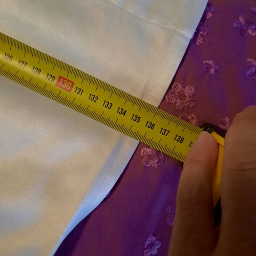 White curtains like new, set of 2, height 2.10 m