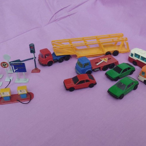 Joy Toy assorted vehicles and traffic signs