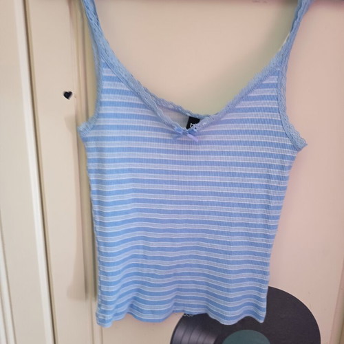 H&M Blue T-shirt like new