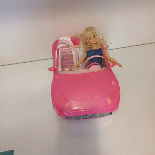 Barbie cabrio car like new