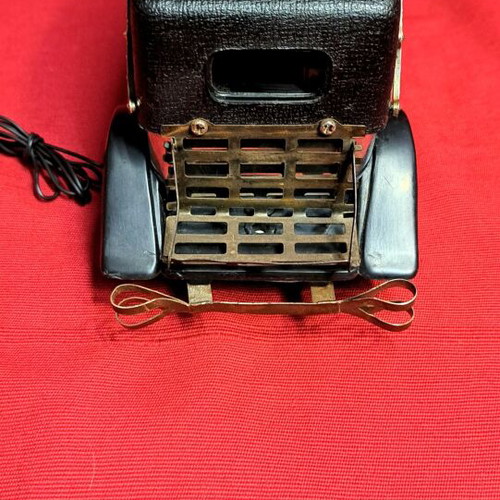 Lincoln transistor radio used, FM