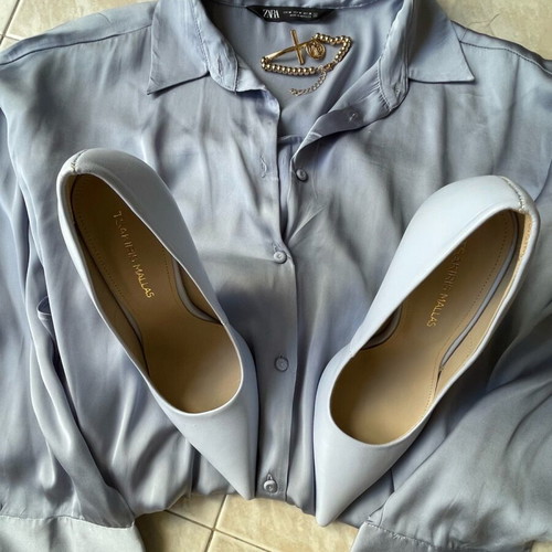 Tsakiris Mallas blue pumps like new, size 38