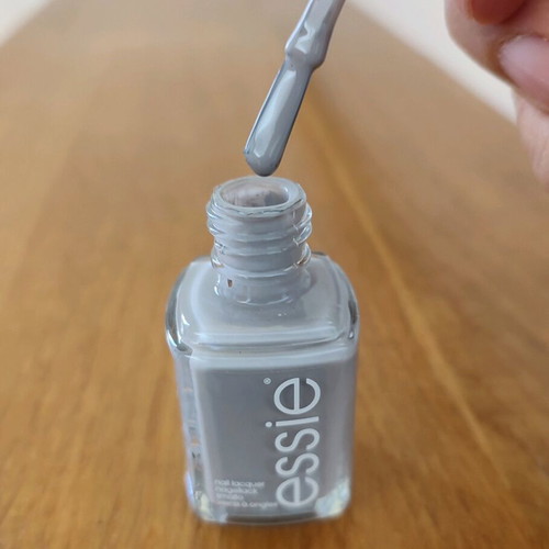 Essie 493 nail polish without a stitch like new