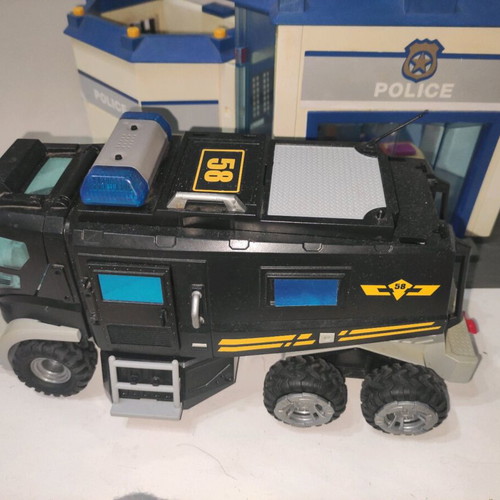 Playmobil police station with car and figures used set