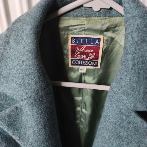 Wool cashmere green jacket like new