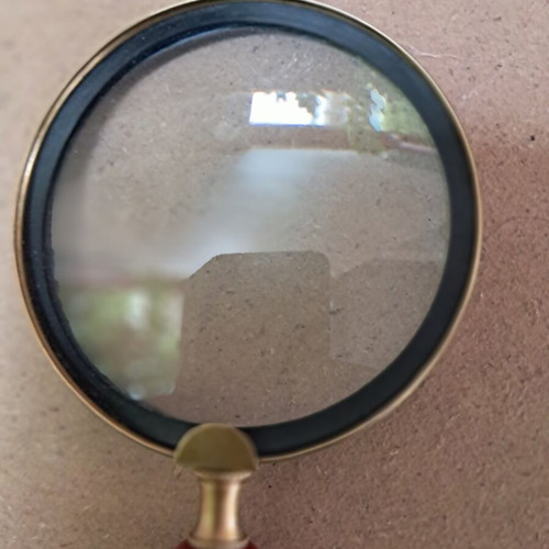 Magnifying glass used, length 25 cm