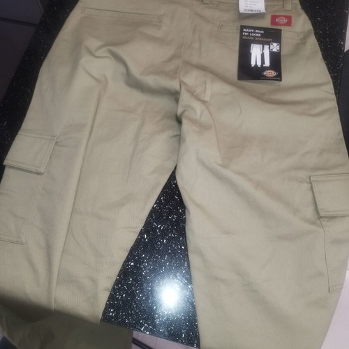 Dickies pants size 32 new
