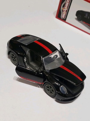 Majorette Porsche 911 Real Riders like new with rubber wheels and box