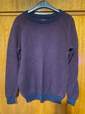 Knitted sweater size small