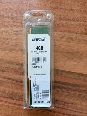 Crucial 4GB DDR4 2133MHz RAM like new