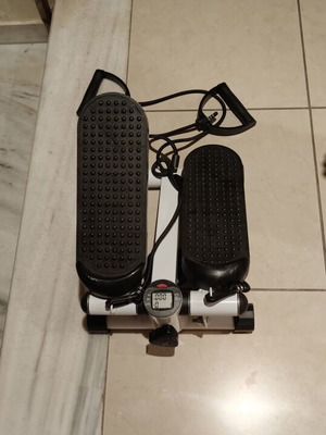 Mini Stepper with Resistance Bands and LCD Screen like new