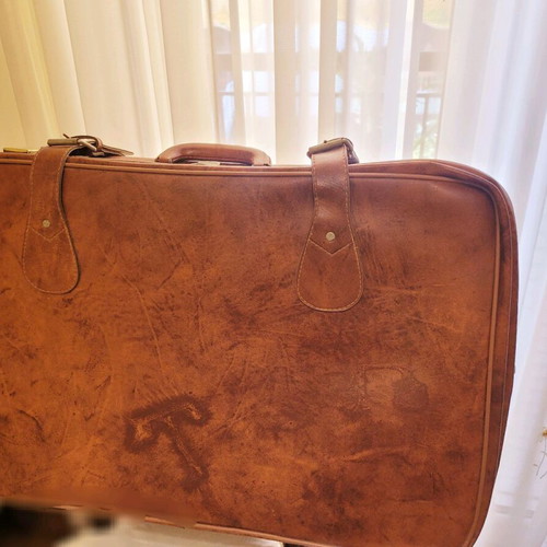 Vintage suitcases used, set of 2, brown and red