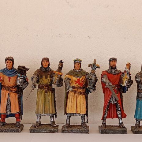 9 Knights used resin figures with detailed design