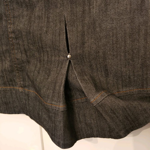 Bellino mini denim skirt like new, gray anthracite Y2K style