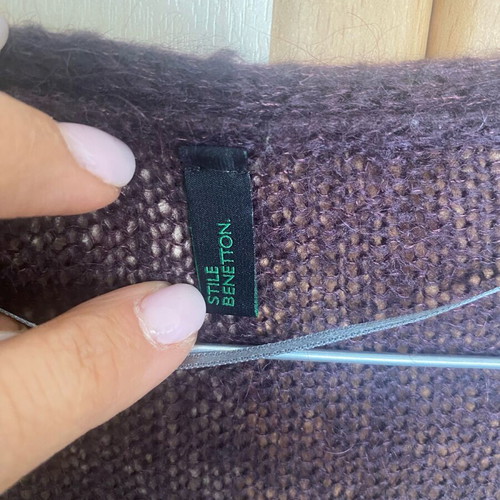 Benetton wool cardigan like new, multicolor with thumbhole sleeves