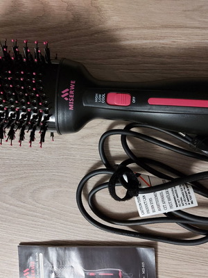 Ηλεκτρική βούρτσα μαλλιών