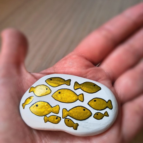 Handpainted decorative painted pebble magnet, new