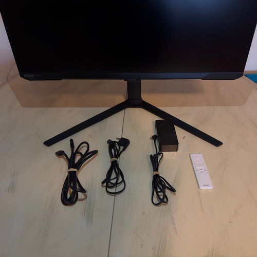 Samsung Odyssey G7 28" IPS HDR Smart Gaming Monitor 4K 144Hz like new