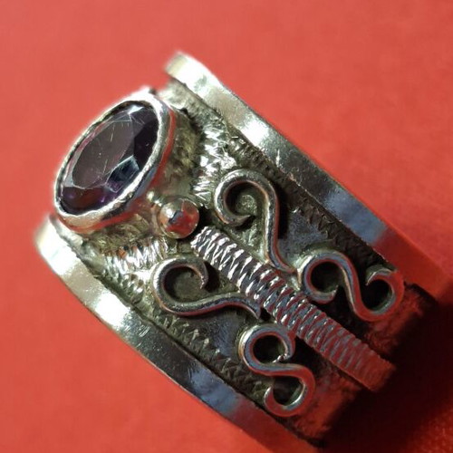 Silver ring with 925 stamp like new
