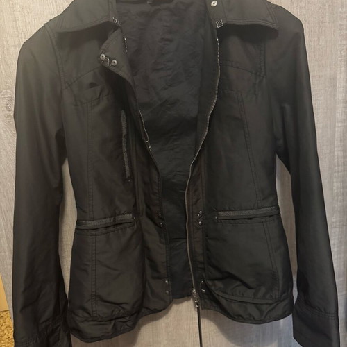 Πανωφόρι Stefanel μεταχειρισμένο μαύρο size 44 στενή γραμμή