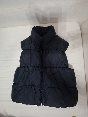 H&M sleeveless padded vest, black, size S