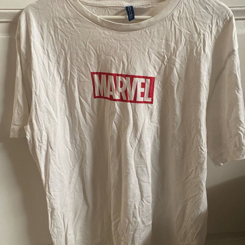 Marvel H&M T-shirt like new, size L, white