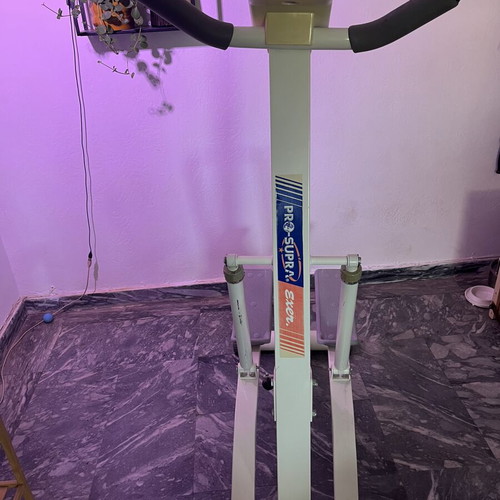 Elliptical stepper Pro-Supra used with adjustable shock absorbers for cardio