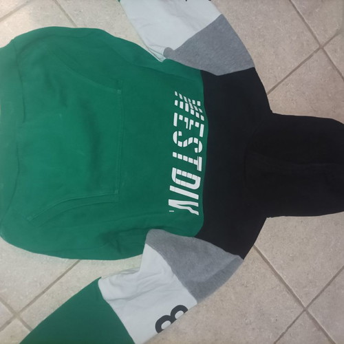 Children's sweatshirts in excellent condition, pack of 9