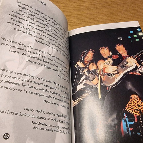 KISS Modern Icons book used, hard cover, 94 pages