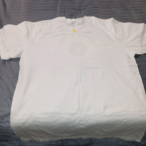 Jordan Classic Flight T-Shirt XL like new, white