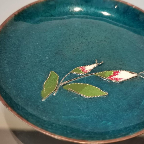 Cloisonné type plates set used, two pieces, brass with enamel