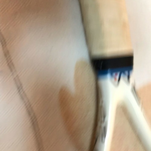 Mantis tennis racket used with case