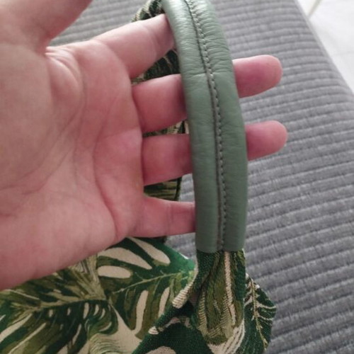 Folli Follie shoulder bag like new with tropical pattern