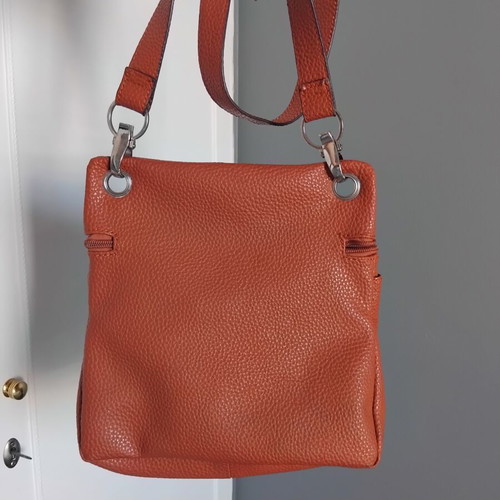 Kem leather crossbody bag like new, brown