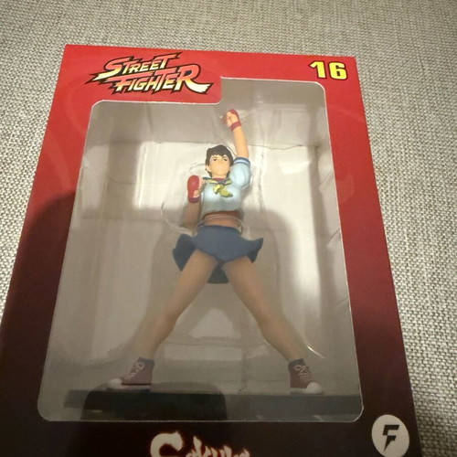 Street Fighter DeAgostini collectible figure new, scale 1:18