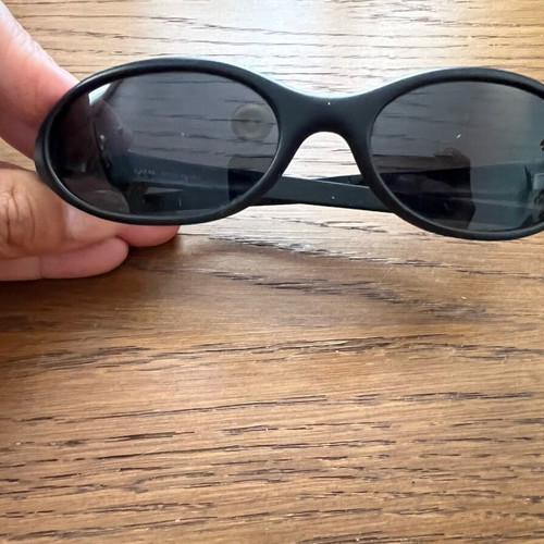 Exess kids sunglasses black like new