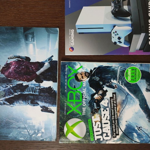 Xbox Official Magazine Christmas 2018 edition with gaming calendar