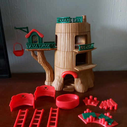 Sylvanian Families vintage treehouse used