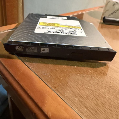 Laptop DVD/CD Writer TSSTcorp TS-L633 slim SATA like new