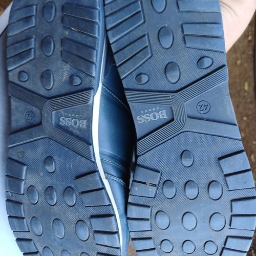 Boss casual shoes size 42 used, white and blue