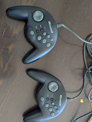 Microsoft gamepads gameport μεταχειρισμένα, σετ 2 τεμαχίων Sidewinder