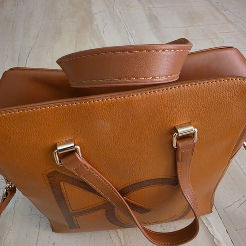Axel bag
