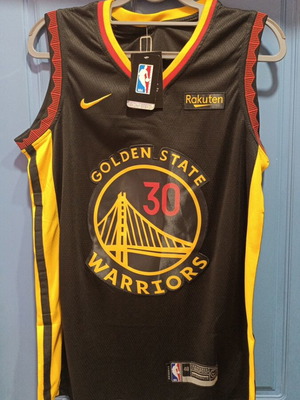 NBA Nike Golden State Warriors Curry 30 jersey new, authentic