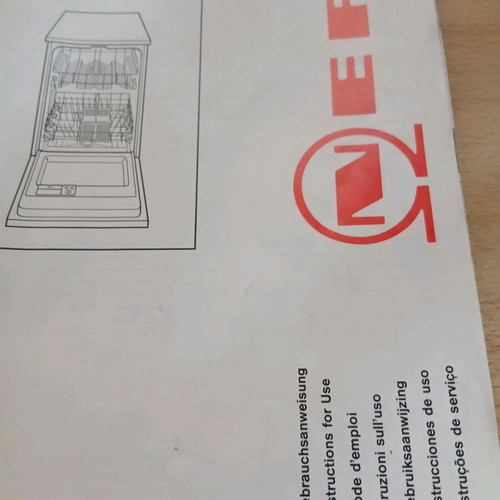 Neff Built-in Dishwasher like new 45 cm with wooden door